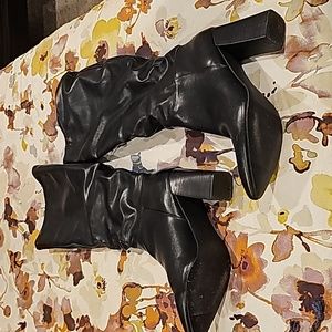 Madden girl slouch boots black size 6 and 1/2